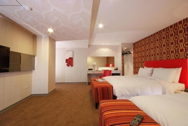 Hotel Leisure 台中輕行旅 Екстериор снимка